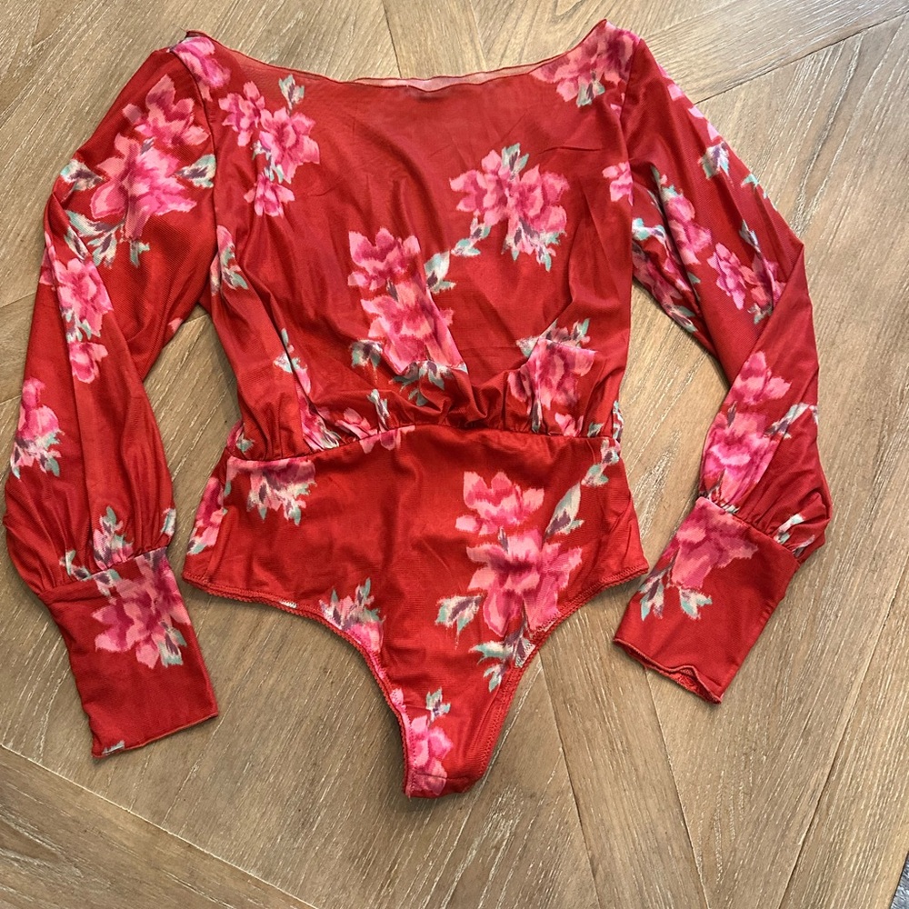 NWOT Free People Floral Lace Bodysuit - Picture 1 of 3